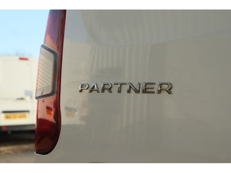 Peugeot Partner BlueHDi 1000 Professional - U1631