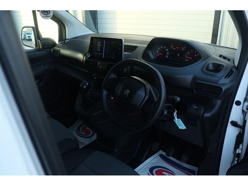 Peugeot Partner BlueHDi 1000 Professional - U1631