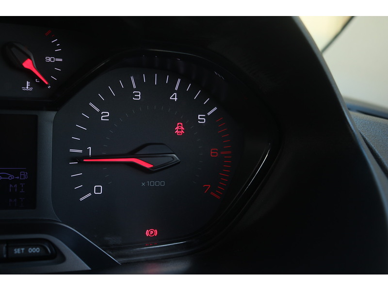 Peugeot Partner BlueHDi 1000 Professional - U1631