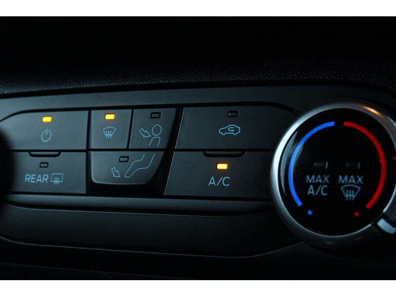 Ford Fiesta Van TDCi - U1640