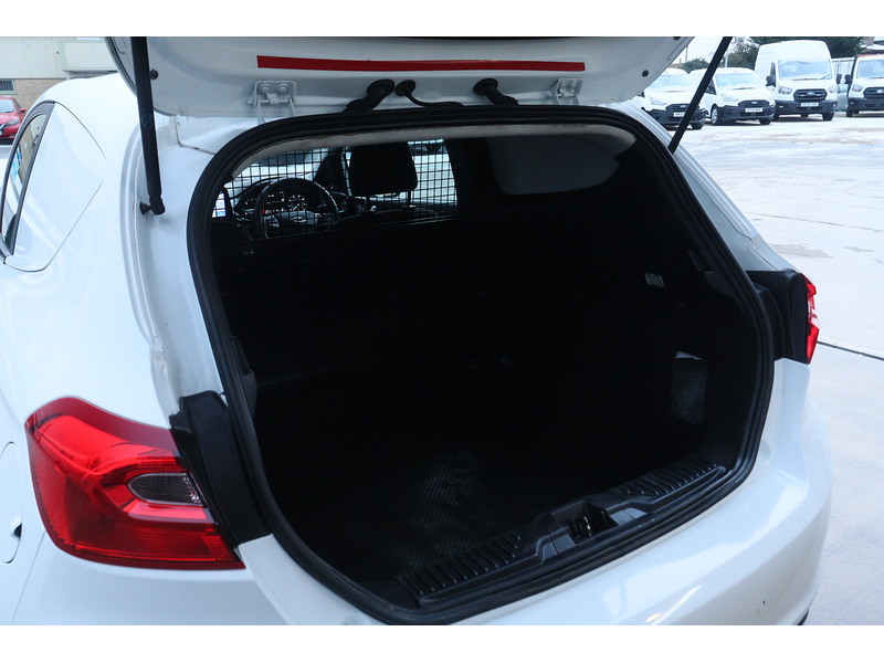 Ford Fiesta Van TDCi - U1640