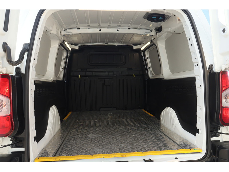 Peugeot Partner BlueHDi 950 Professional - U1659