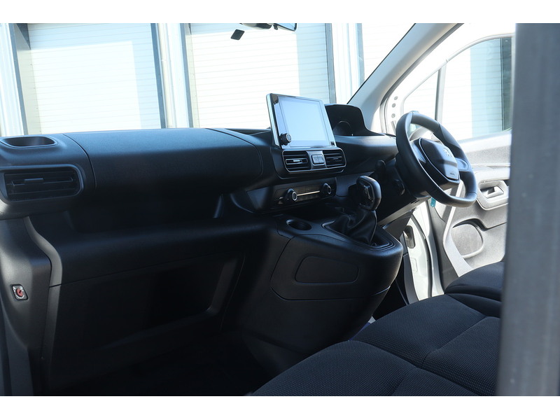 Peugeot Partner BlueHDi 950 Professional - U1659