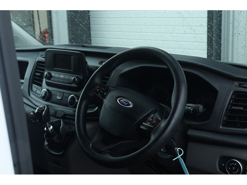 Ford Transit Custom 300 EcoBlue Leader - U1660