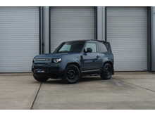 Land Rover Defender 90