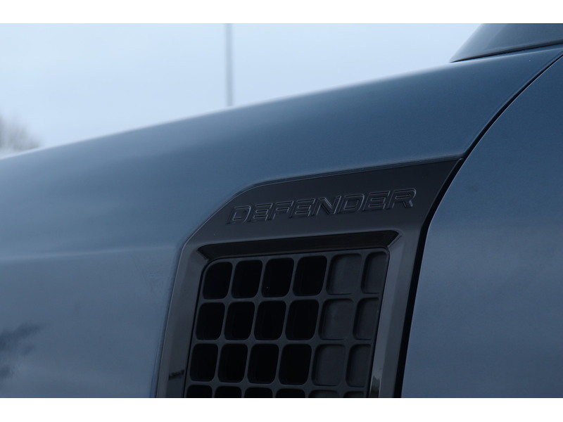 Land Rover Defender 90 D250 MHEV - U1681