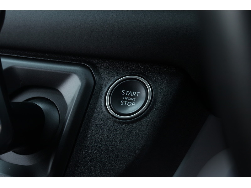 Land Rover Defender 90 D250 MHEV - U1681