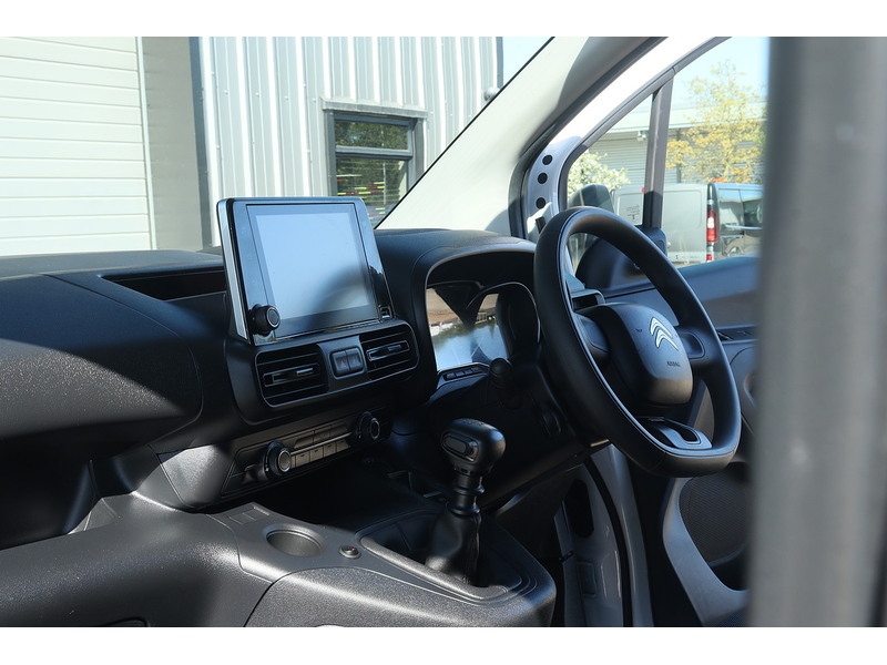 Citroen Berlingo BlueHDi 650 Enterprise Edition M - U1696