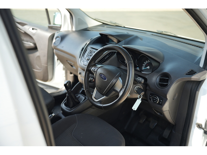 Ford Transit Courier EcoBoost Trend - U1718