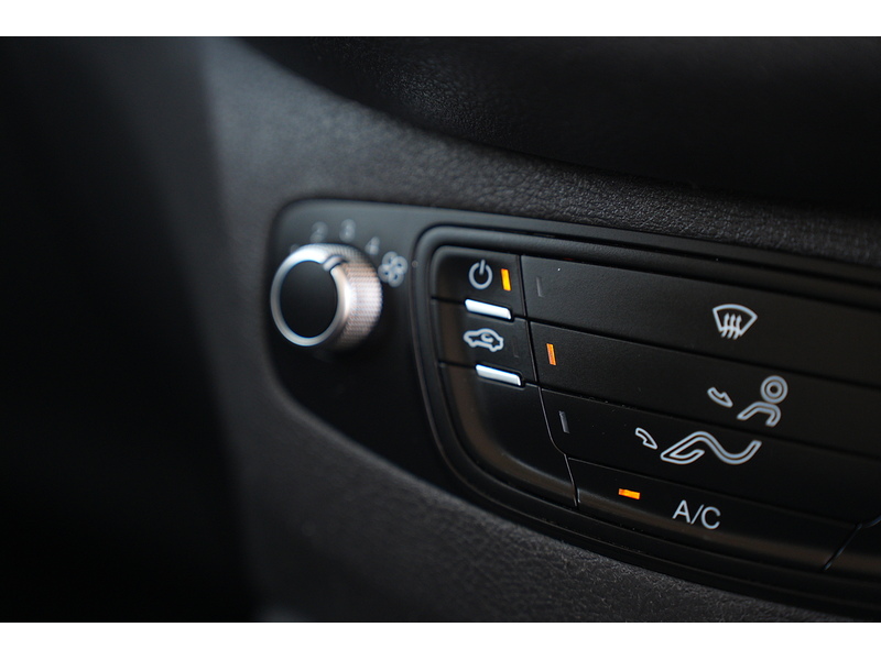 Ford Transit Courier EcoBoost Trend - U1718