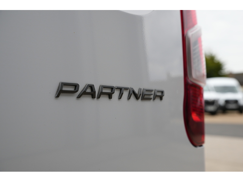 Peugeot Partner BlueHDi 1000 Professional - U1728