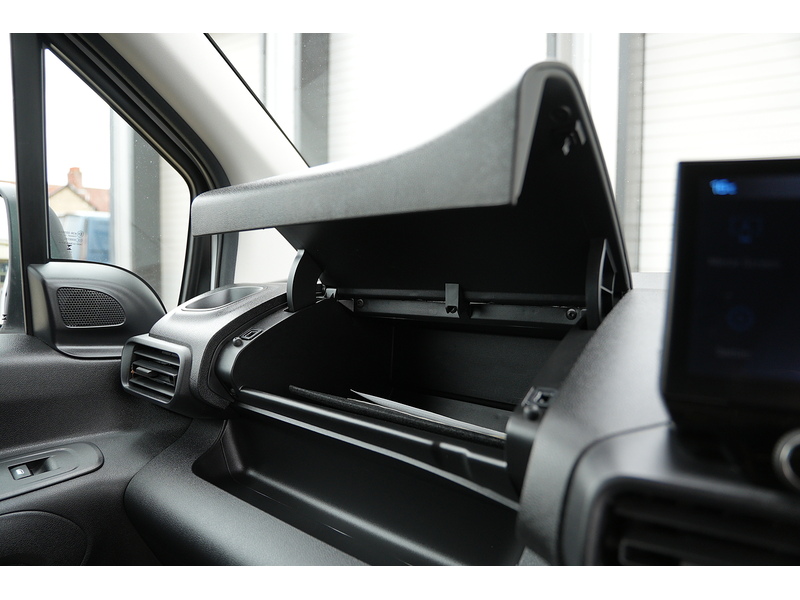 Peugeot Partner BlueHDi 1000 Professional - U1728