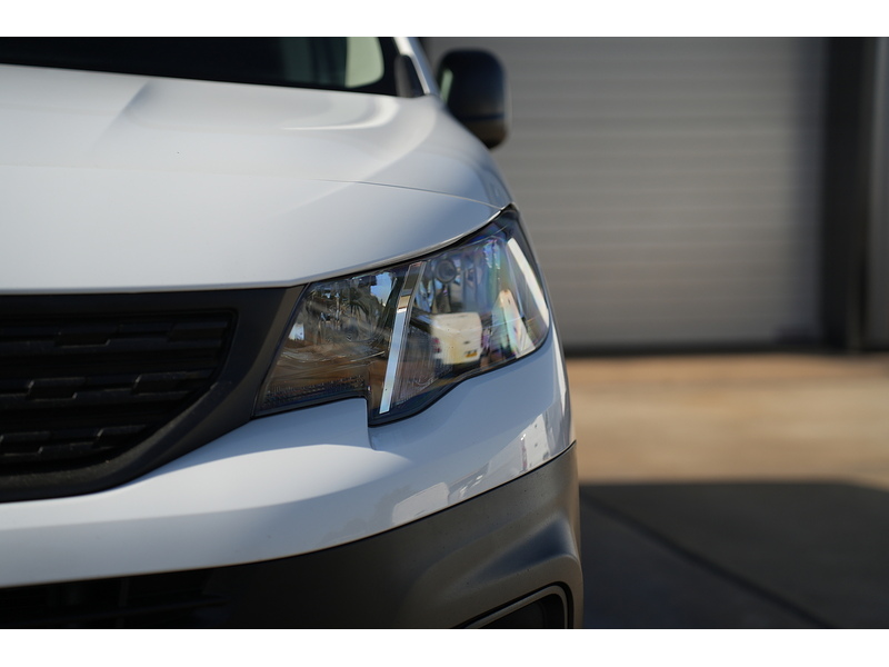Peugeot Partner BlueHDi 1000 Professional Premium + - U1729