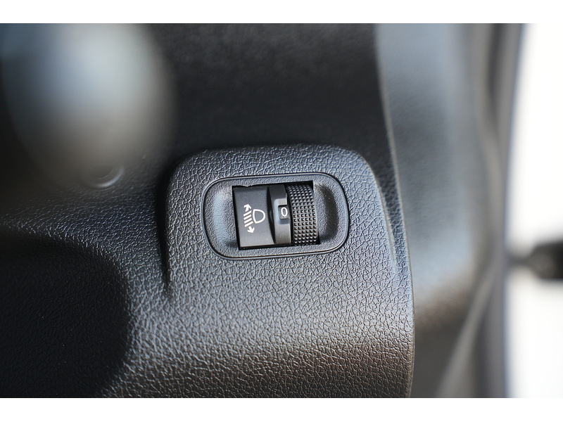 Peugeot Partner BlueHDi 1000 Professional Premium + - U1729