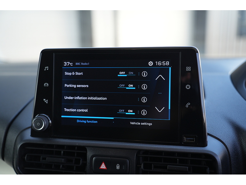 Peugeot Partner BlueHDi 1000 Professional Premium + - U1729