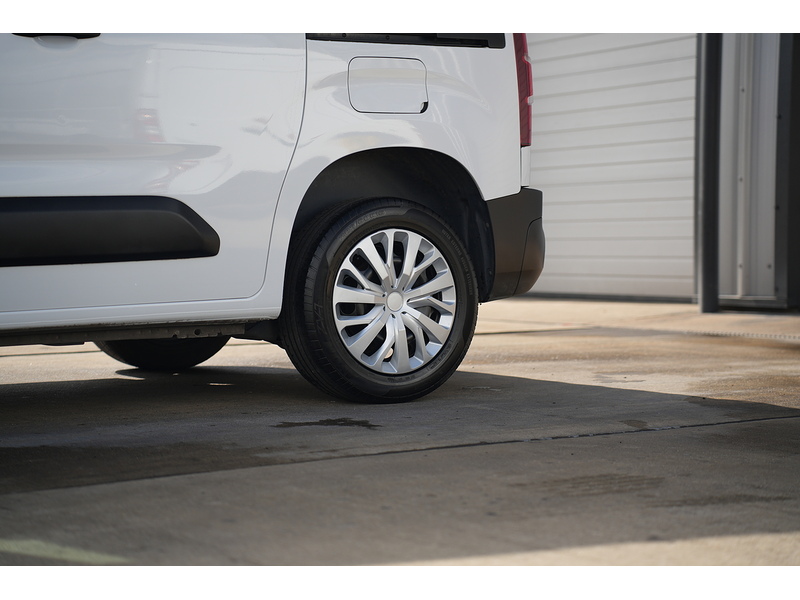 Citroen Berlingo BlueHDi 1000 Enterprise Edition M - U1731