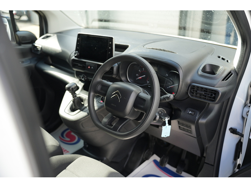 Citroen Berlingo BlueHDi 1000 Enterprise Edition M - U1731