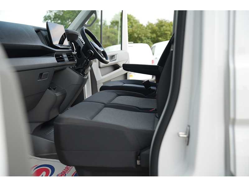 Volkswagen Crafter Cr50 Tdi M H/R P/V Commerce Plus - U1741