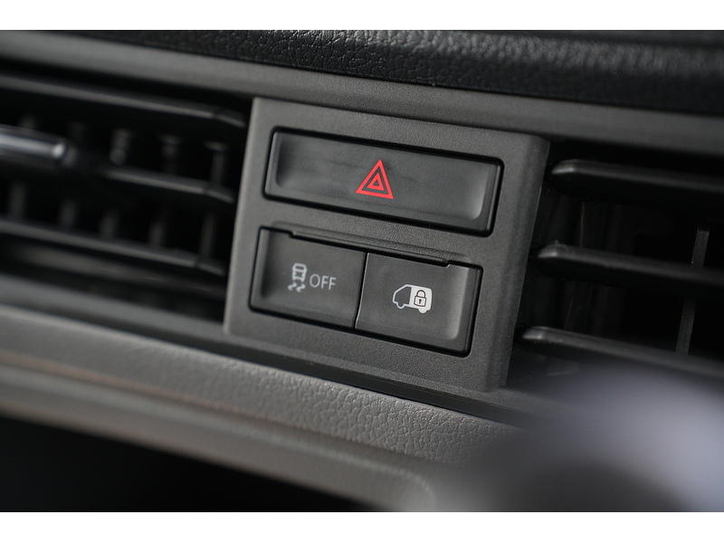 Volkswagen Crafter Cr50 Tdi M H/R P/V Commerce Plus - U1741