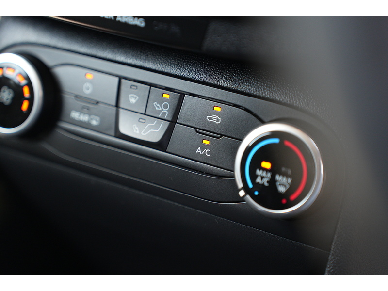 Ford Fiesta Van TDCi - U1748