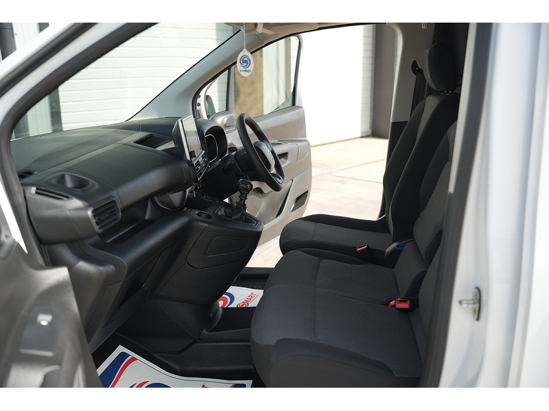 Citroen Berlingo BlueHDi 1000 Enterprise Edition M - U1762