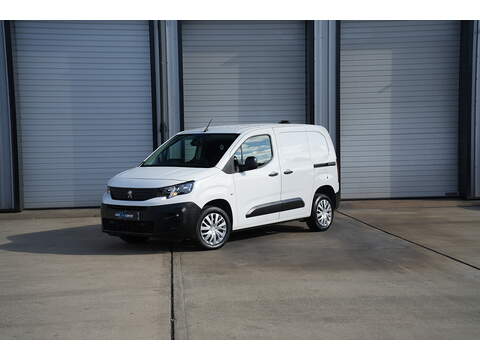 Peugeot Partner 2.0 350 EcoBlue Chassis Double Cab 4dr Diesel Manual RWD L3 H1 Euro 6 (DRW) (130 ps)