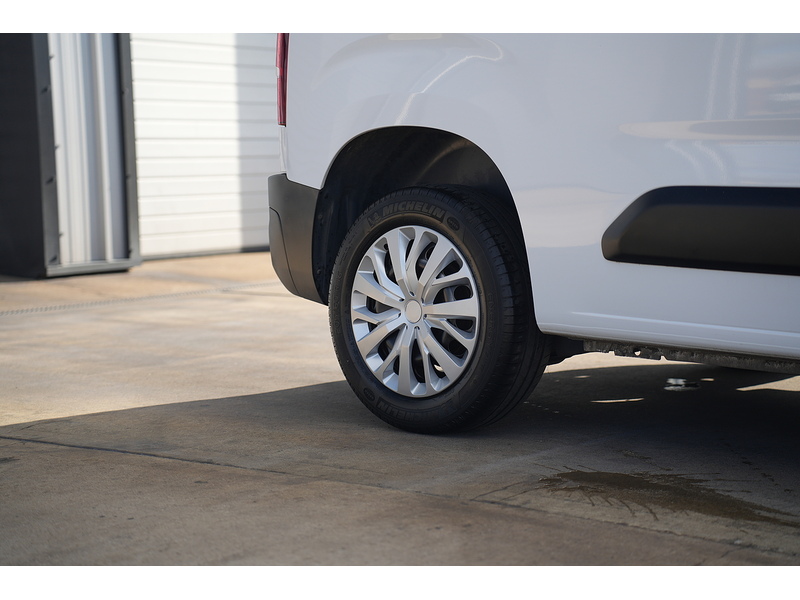 Peugeot Partner BlueHDi 1000 Professional Premium + - U1763