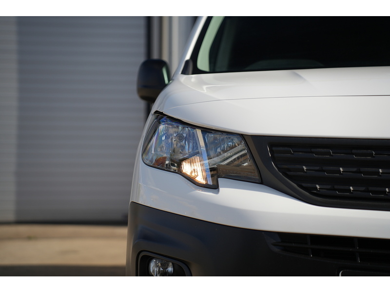 Peugeot Partner BlueHDi 1000 Professional Premium + - U1763
