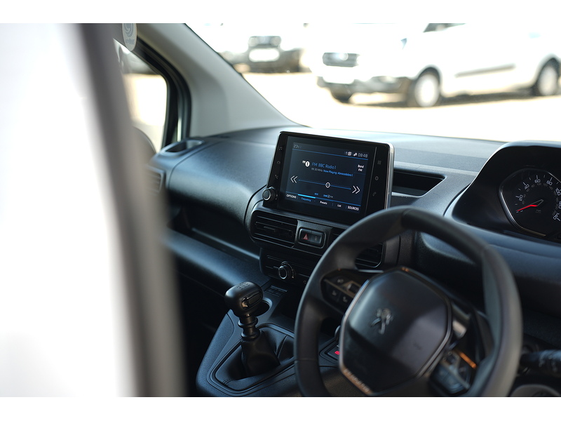 Peugeot Partner BlueHDi 1000 Professional Premium + - U1763