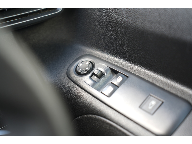 Peugeot Partner BlueHDi 1000 Professional Premium + - U1763