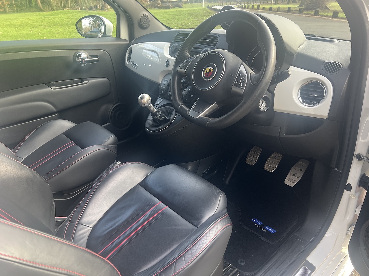 Abarth 595 T-Jet Turismo 2015(65) - Large 8