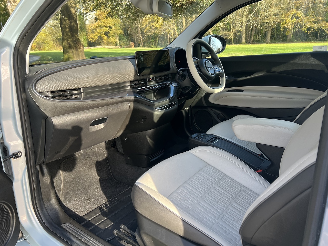 Fiat 500e La Prima 2021(71) - Large 8