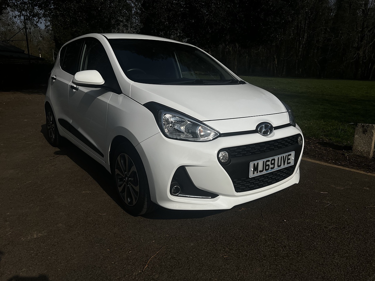 Hyundai i10 Premium SE 2019(69) - Large 2