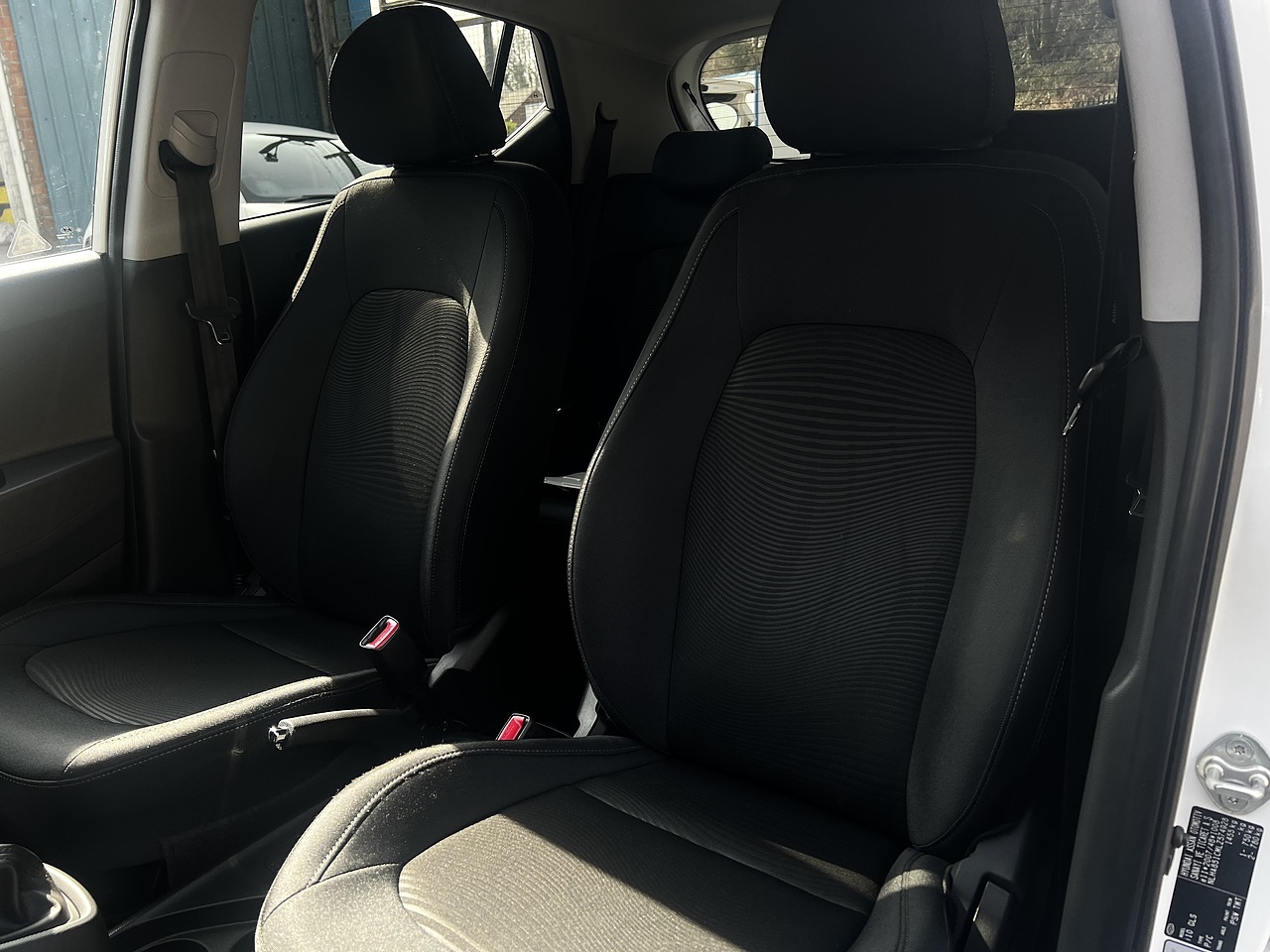 Hyundai i10 Premium SE 2019(69) - Large 8