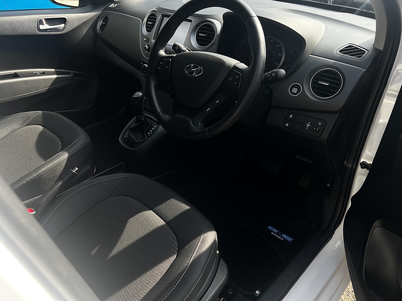 Hyundai i10 Premium SE 2019(69) - Large 7