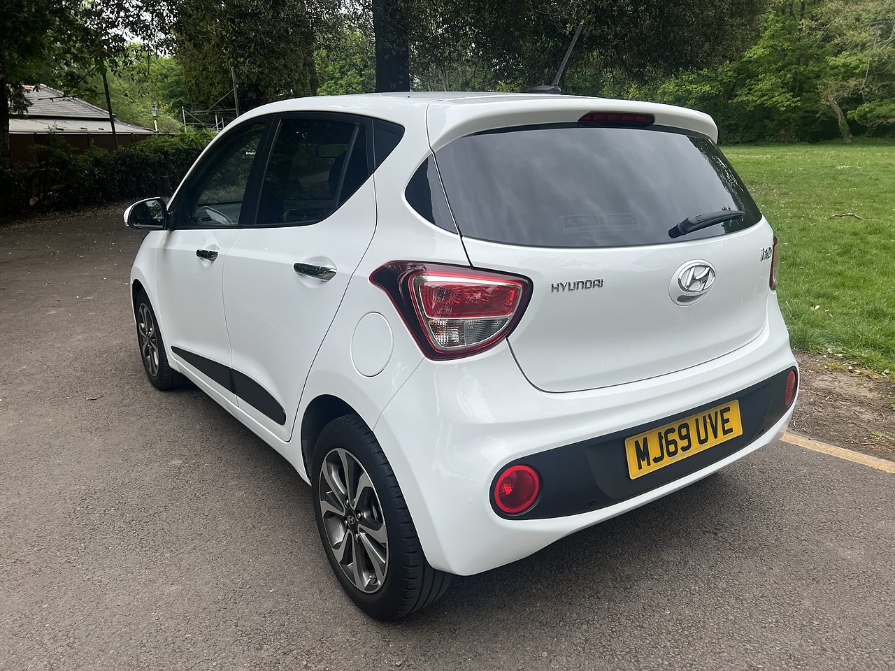 Hyundai i10 Premium SE 2019(69) - Large 5