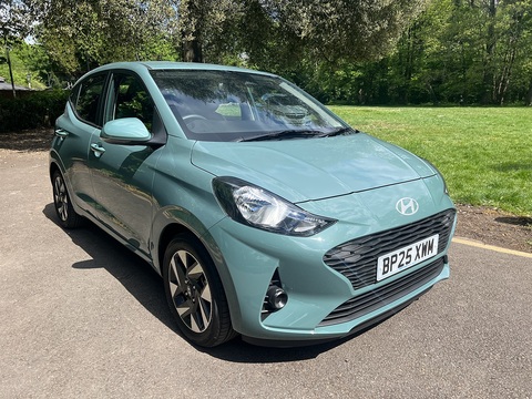 Advance 2025(25) 5dr Hatchback Automatic Petrol