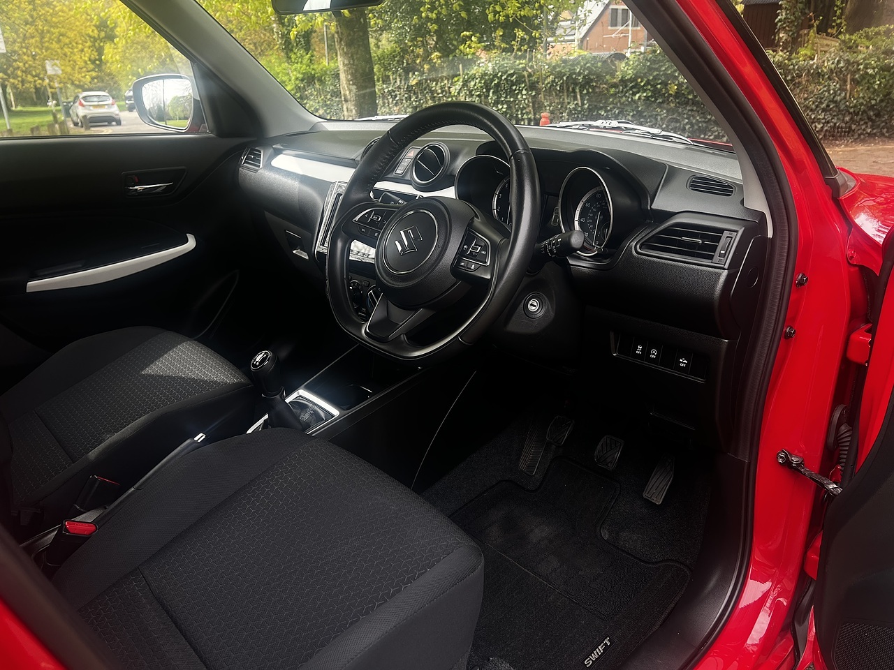 Suzuki Swift Dualjet MHEV SZ-L 2021(21) - Large 7