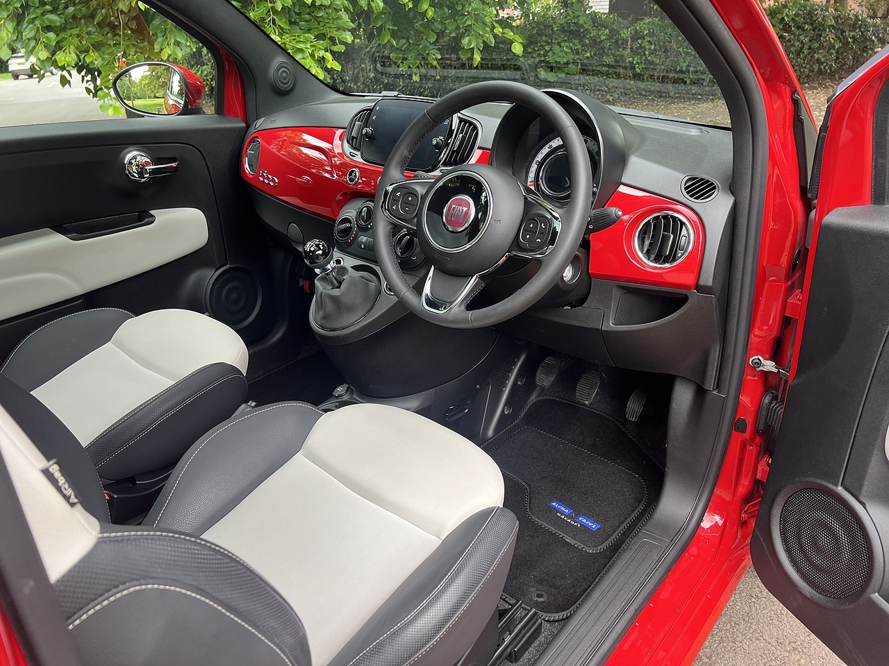 Fiat 500 MHEV Dolcevita 2022(72) - Large 8