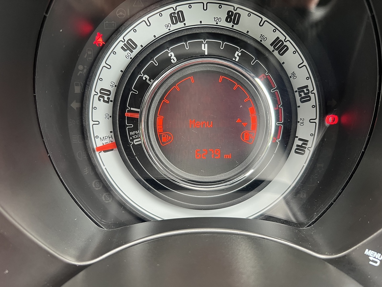 Fiat 500 MHEV Dolcevita 2022(72) - Large 12