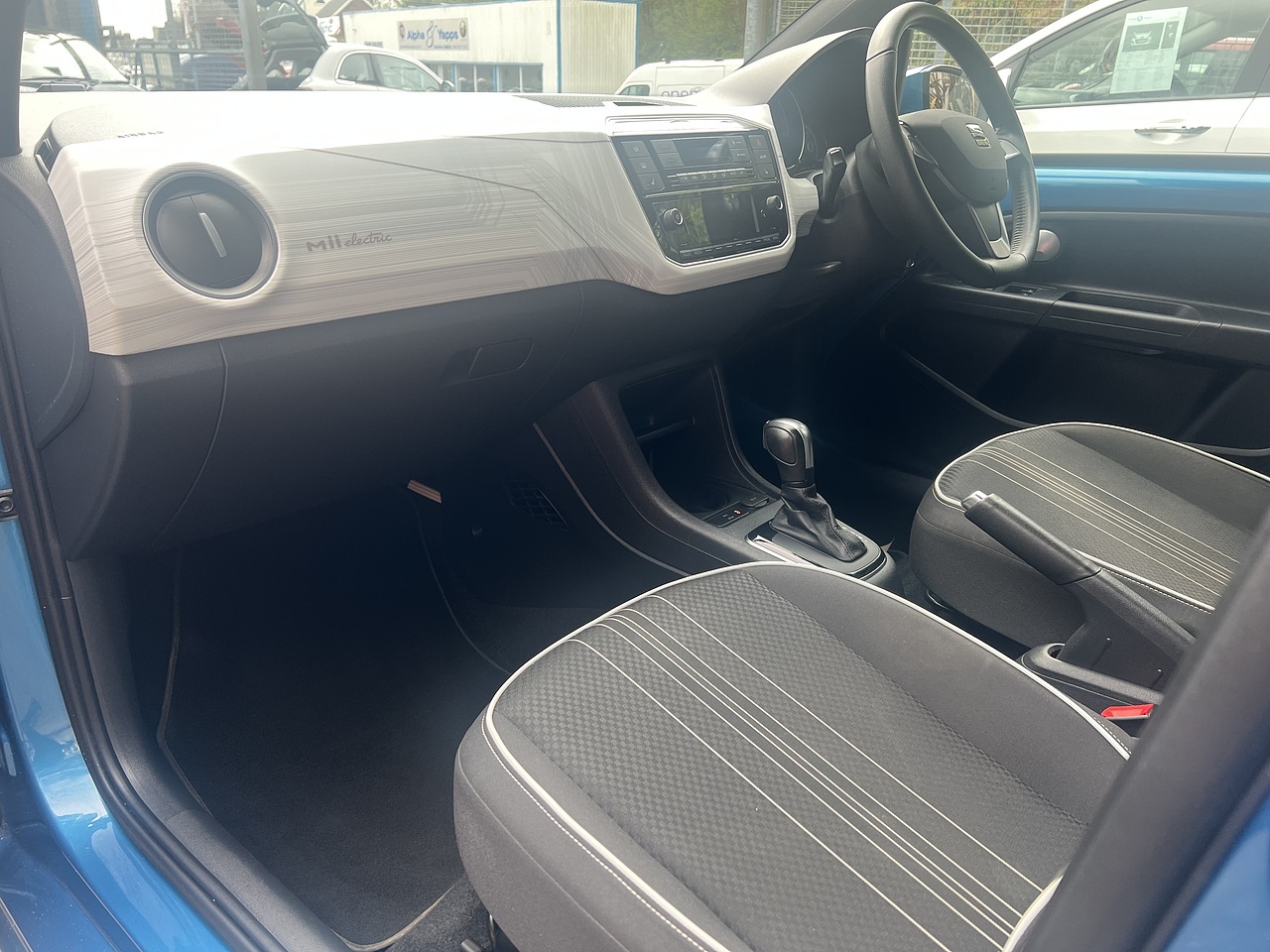 SEAT Mii EV 2021(21) - Large 8