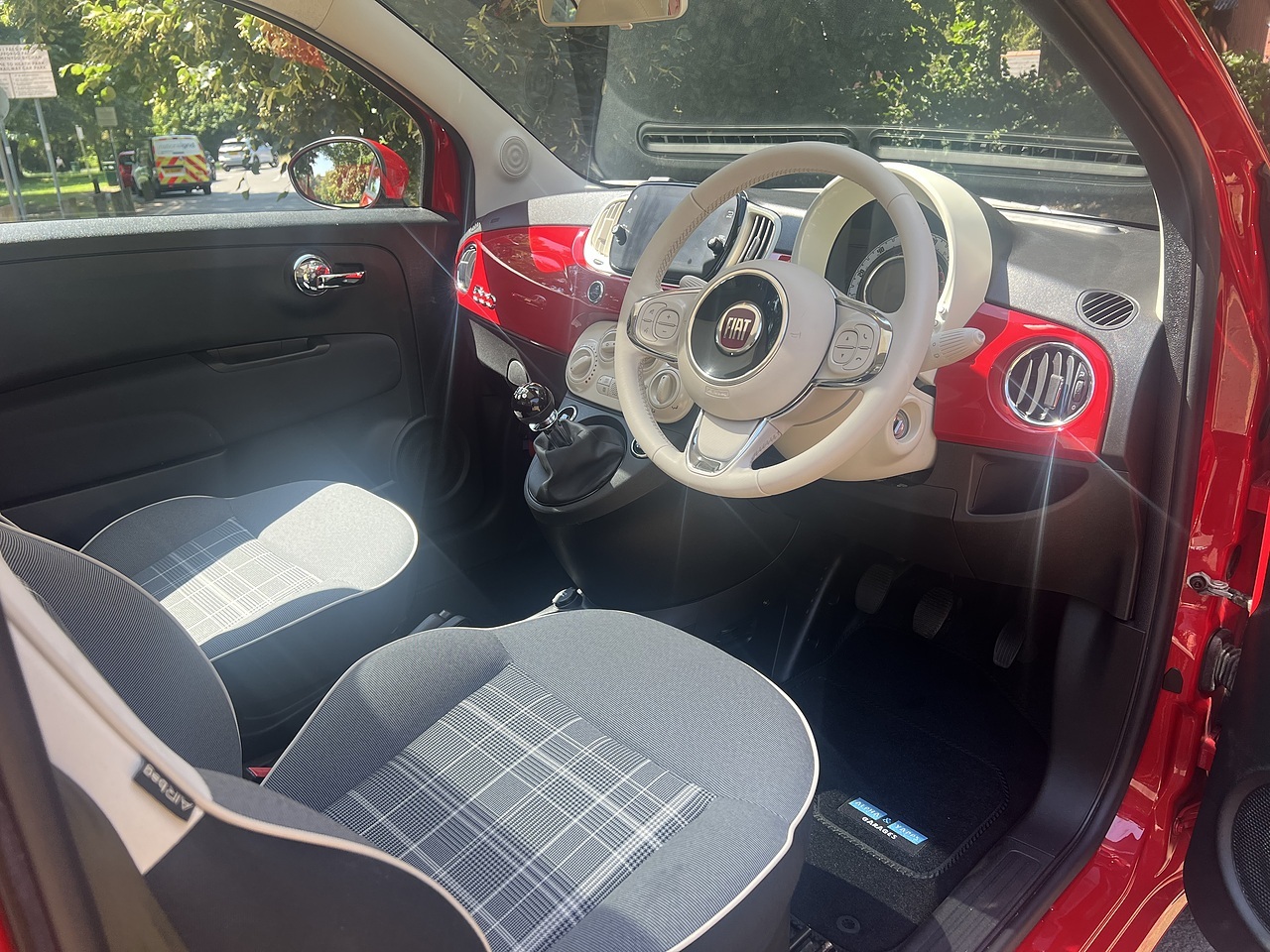 Fiat 500 MHEV Lounge 2020(70) - Large 7