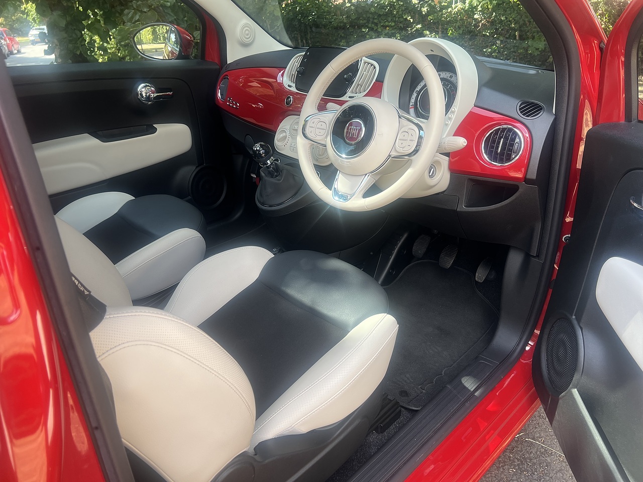 Fiat 500 MHEV Dolcevita 2022(22) - Large 9
