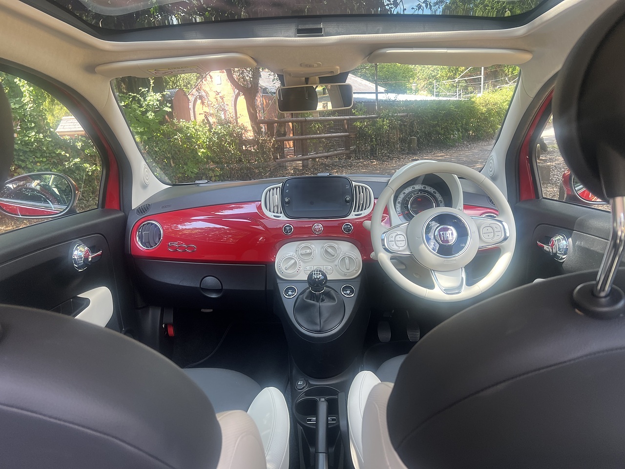 Fiat 500 MHEV Dolcevita 2022(22) - Large 13