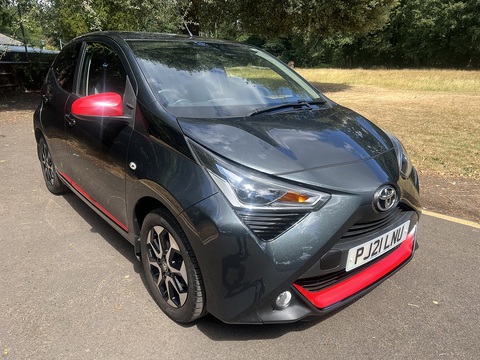 VVT-i x-trend 2021(21) 5dr Hatchback Manual Petrol