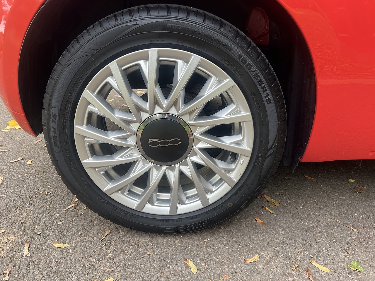 Fiat 500C Lounge 2019(19) - Large 13
