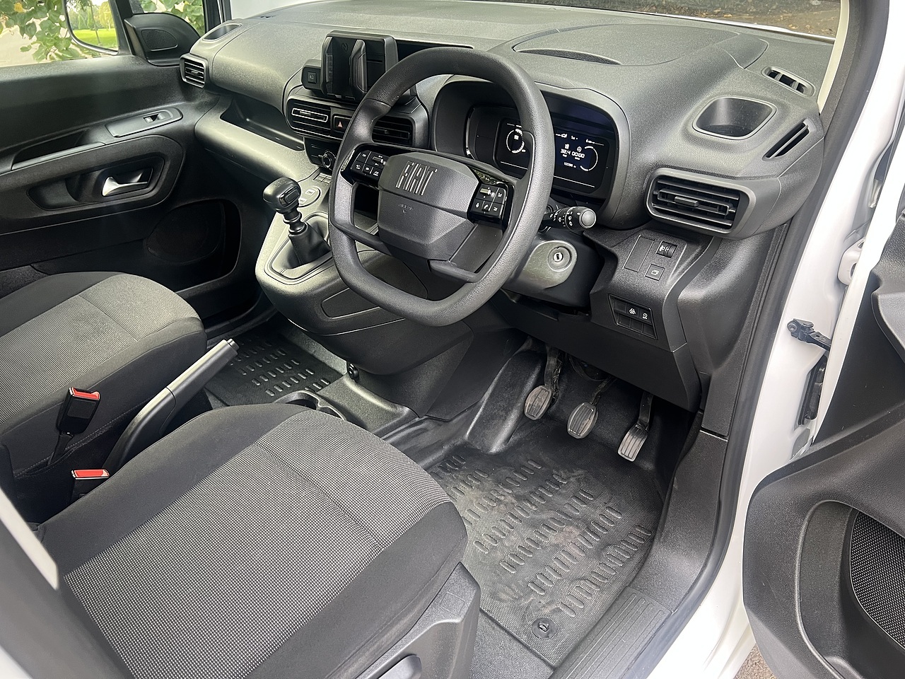 Fiat Doblo 1.5 Multijet3 1000Kg Primo 2025(25) - Large 12