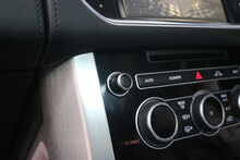 Land Rover Range Rover SD V8 Autobiography 