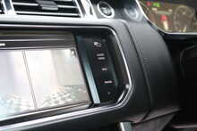 Land Rover Range Rover SD V8 Autobiography 