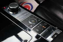 Land Rover Range Rover SD V8 Autobiography 